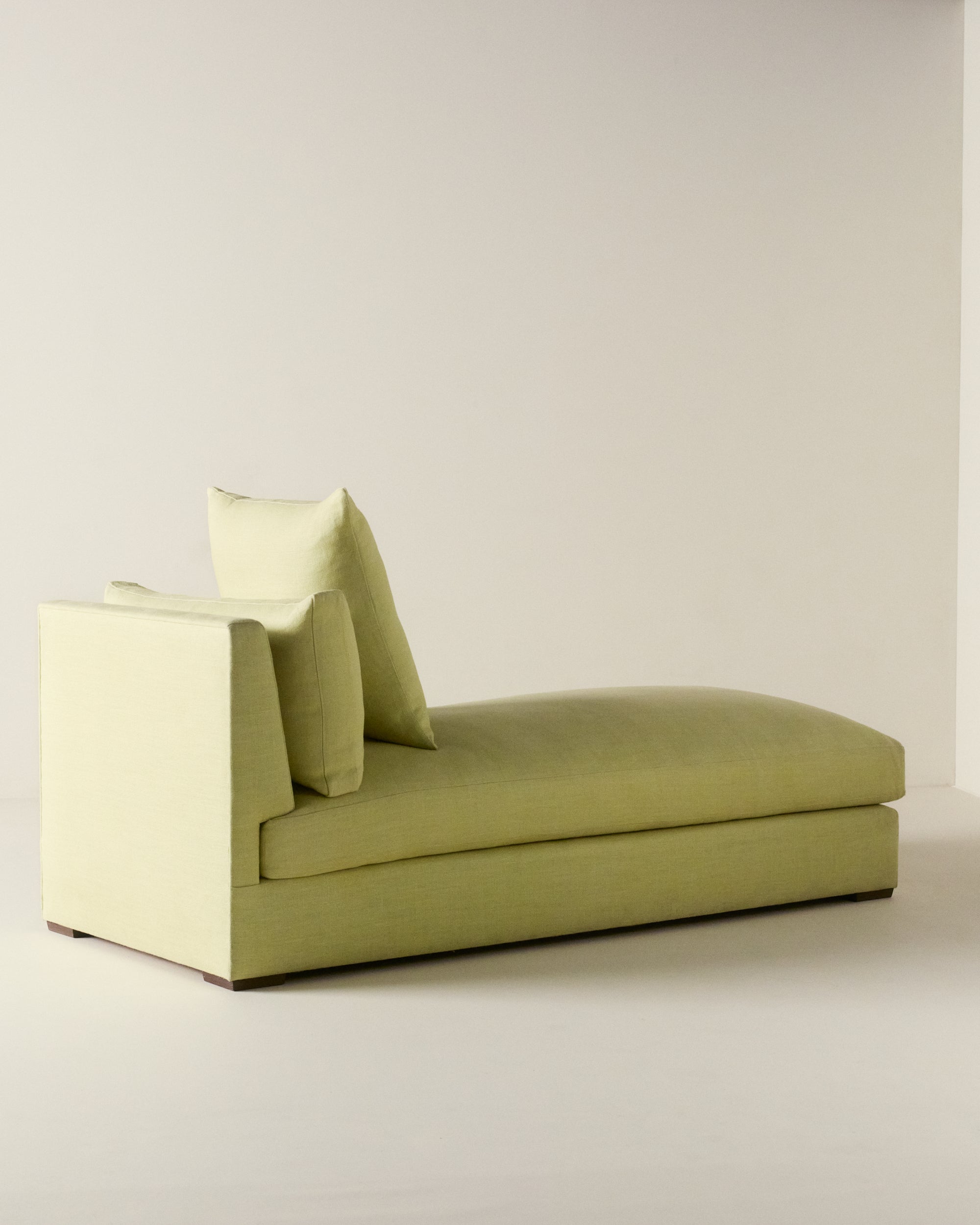 Walton Daybed