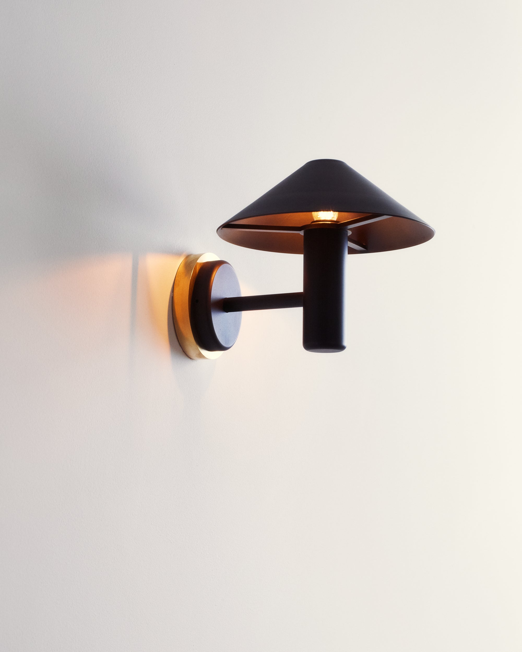 Carnaby Wall Light